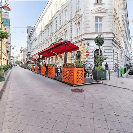 Raday Grand Deluxe Home Budapest Exterior photo