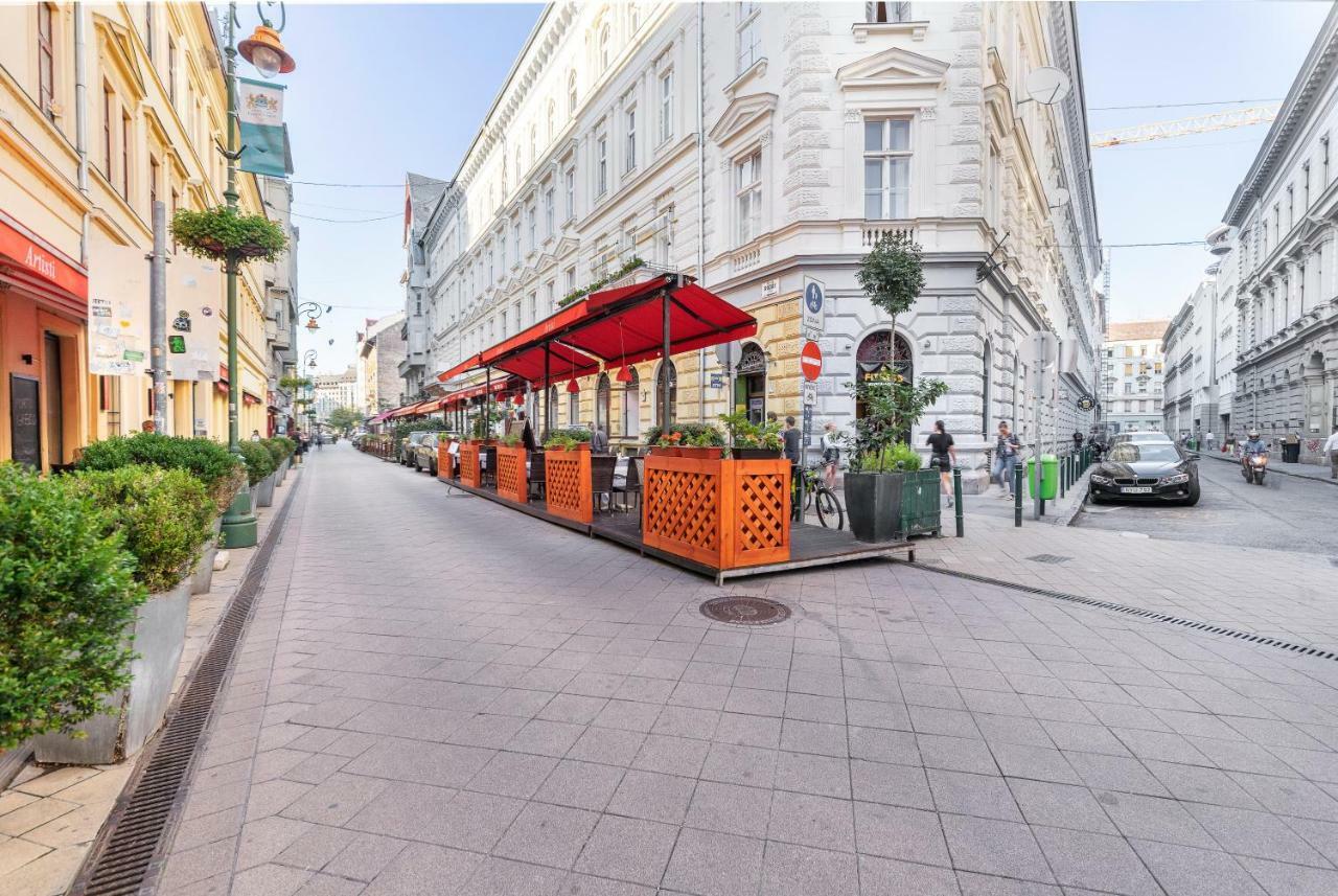 Raday Grand Deluxe Home Budapest Exterior photo